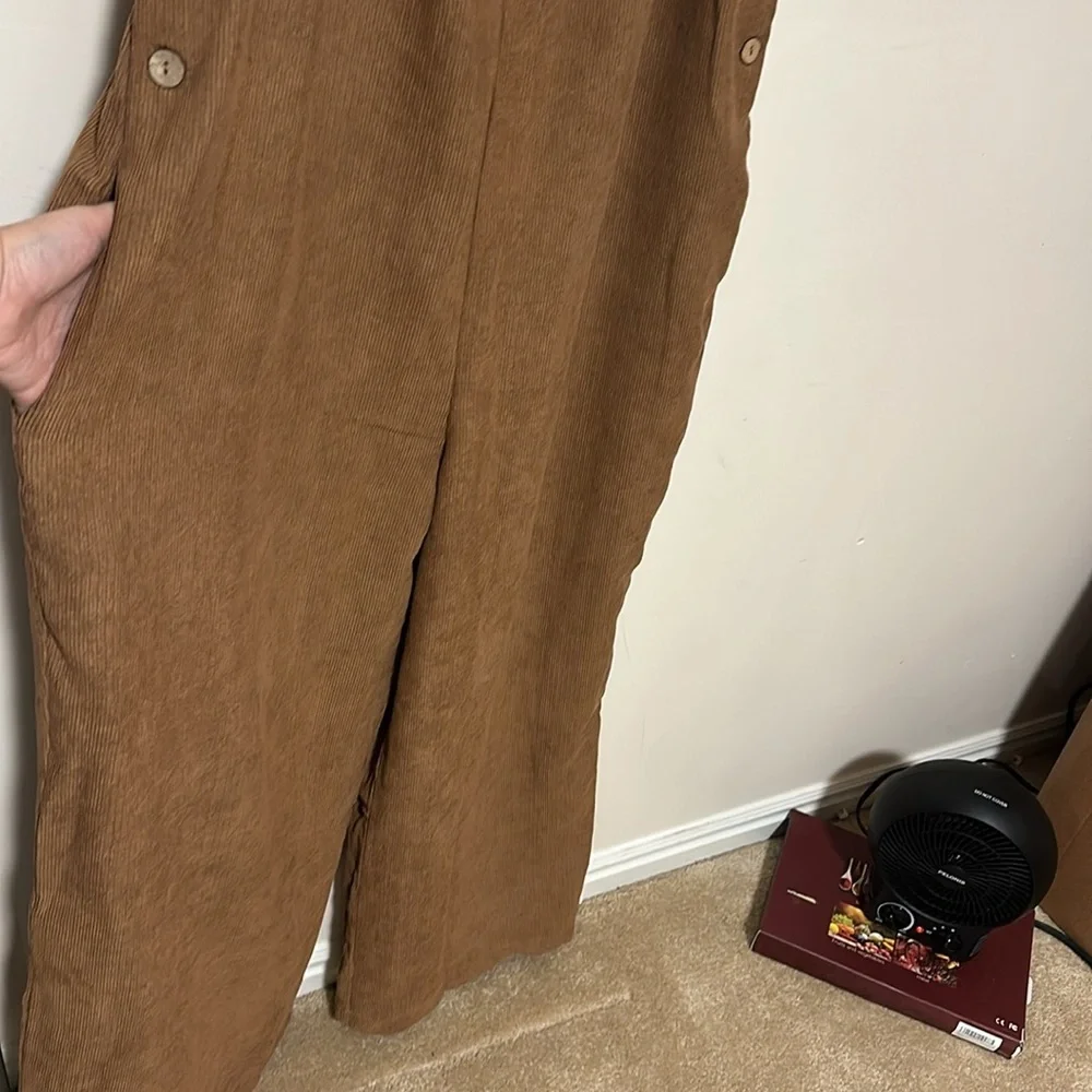GeeGee Wide Leg Jumpsuit - Picture 5 of 6